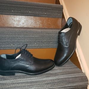 Leather man dress shoes size 10(no box)